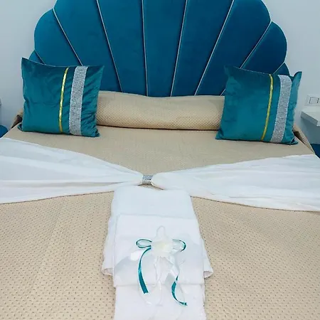 Apartment Alex Mary Neapel