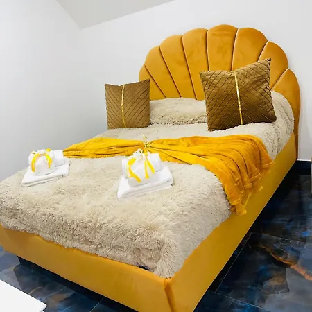 Alex Mary Apartment Neapel